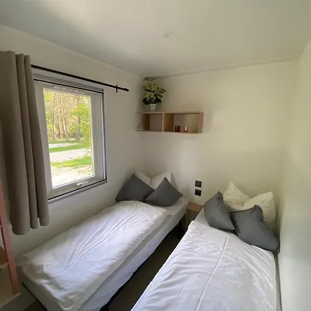 Naturama Brombachsee Mobilheimhotel Tatil parkı *